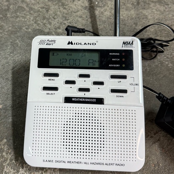 Midland WR-100 NOAA Weather Alert Radio w/ Power Adapter - Picture 3 of 8